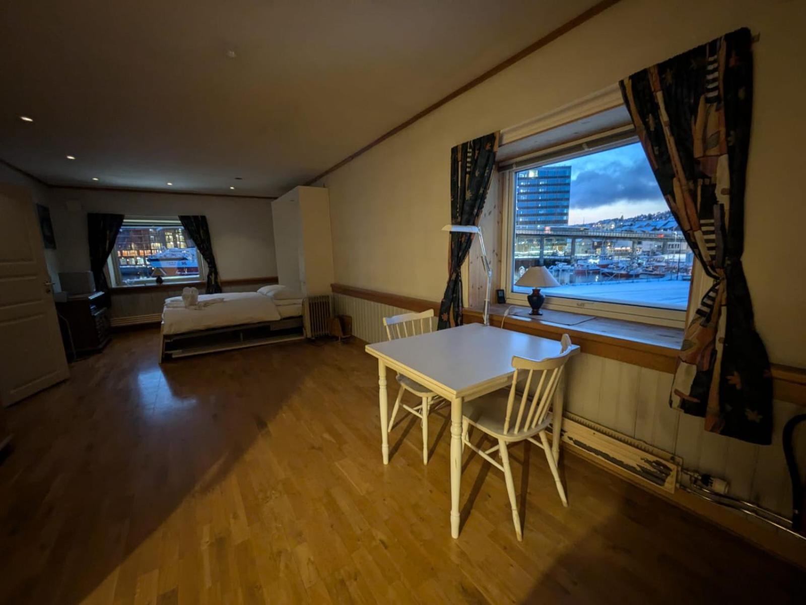 Norwegian Fjord Explorer Line Tromsø Kültér fotó